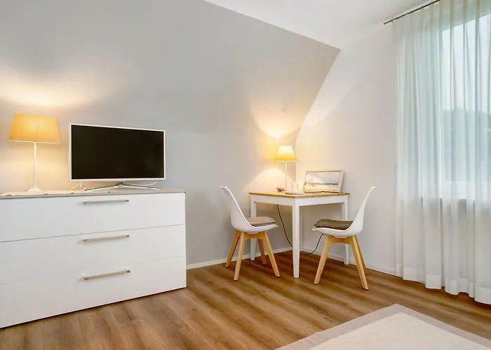 Alojamento de Acomodação e Pequeno-almoço Gaestezimmer Cleo