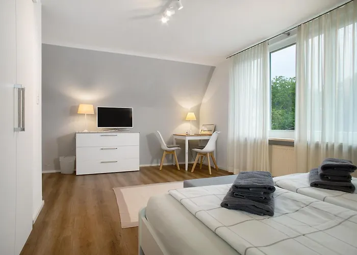 فندق مبيت وإفطار Gaestezimmer Cleo الدنغن مولهوفن